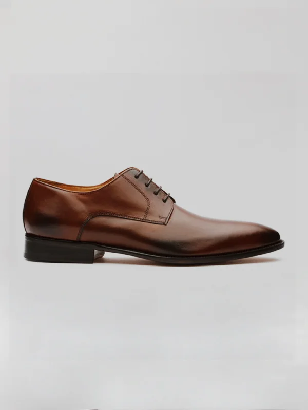 Macau Toe Derby - Brown